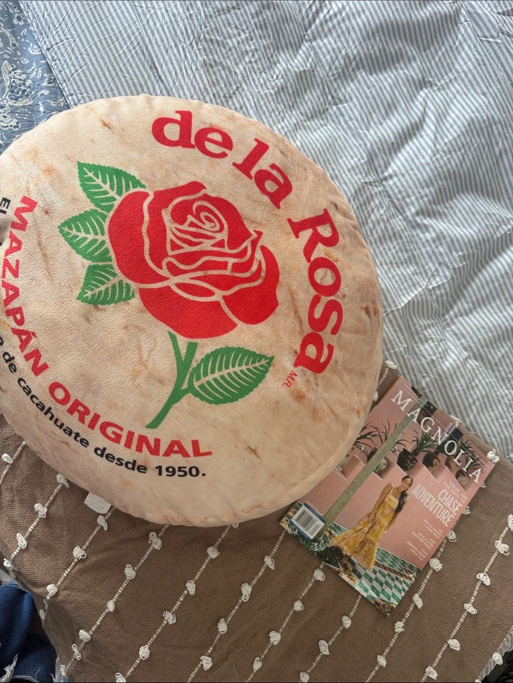 de la Rosa Round Logo Pillow - Red Rose Print